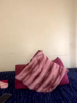 Snapshot of Lady-Amina chatting on November 2025 01:43:01 PM Lady-Amina online show from November 2025 01:43:01 PM