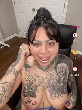 chicanachic13 online show from May 2026 05:00:01 AM