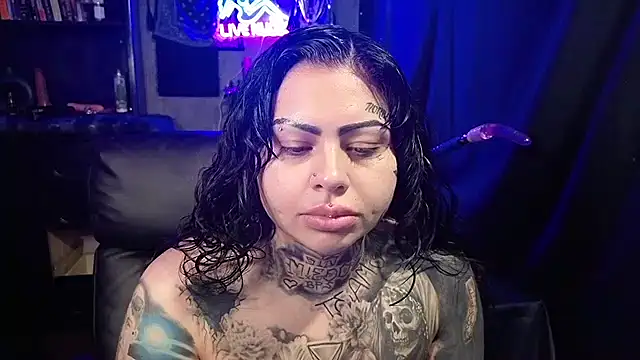 chicanachic13 online show from March 2026 09:38:02 PM