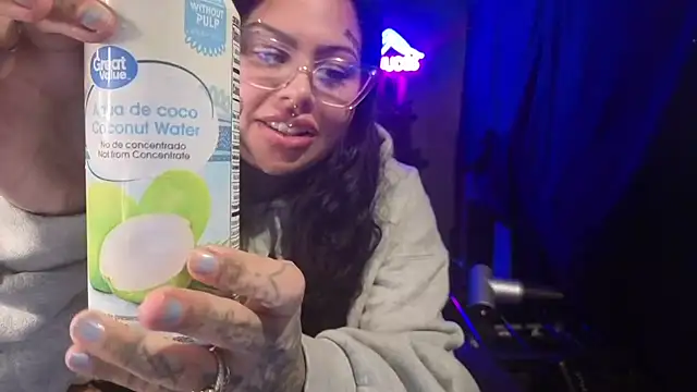 chicanachic13 online show from March 2026 07:36:01 AM