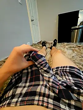 Snapshot of Maxxyum chatting on September 2025 08:19:02 PM Maxxyum online show from September 2025 08:19:02 PM