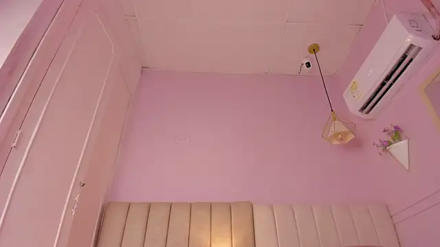  aleja x online show from November 2025 11:36:02 AM