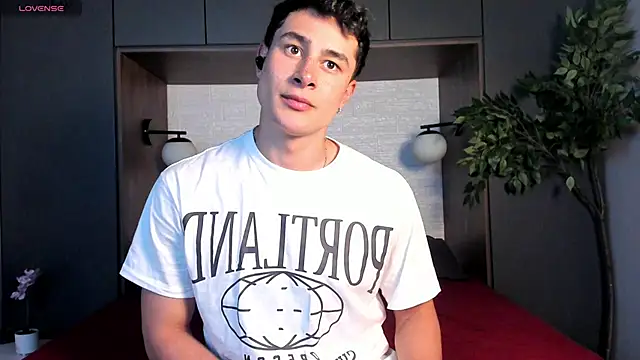 AustinJones  online show from March 2026 07:45:02 PM