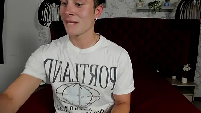 AustinJones  online show from July 2026 07:28:02 PM