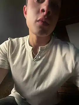 AustinJones  online show from July 2026 05:35:02 PM