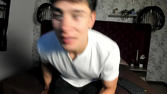 AustinJones  online show from April 2026 03:40:02 PM