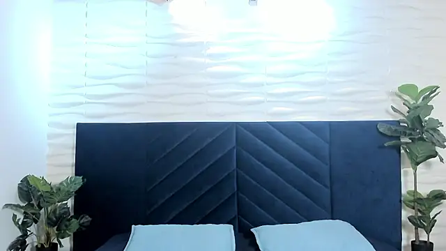 AustinJones  online show from February 2026 07:24:01 PM