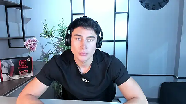 AustinJones  online show from February 2026 06:52:01 PM