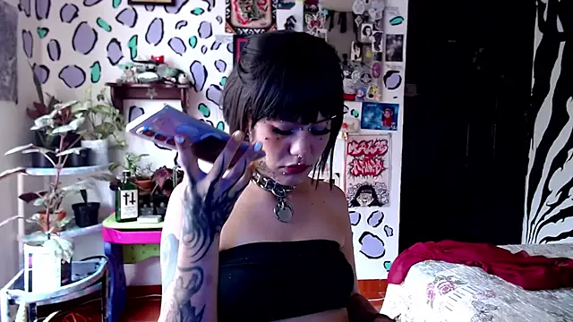 MistressMariam  online show from September 2025 04:03:01 PM