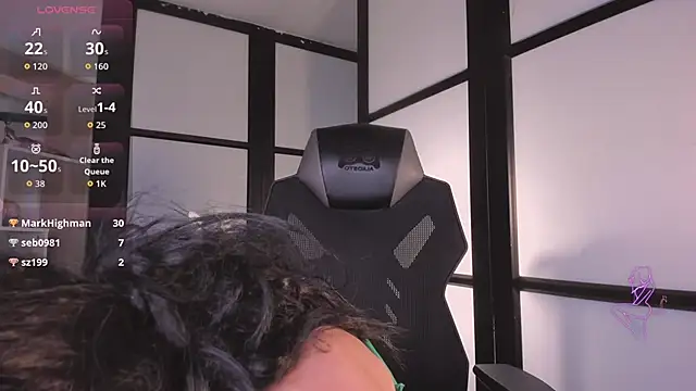 MistressMariam  online show from October 2025 12:31:01 AM