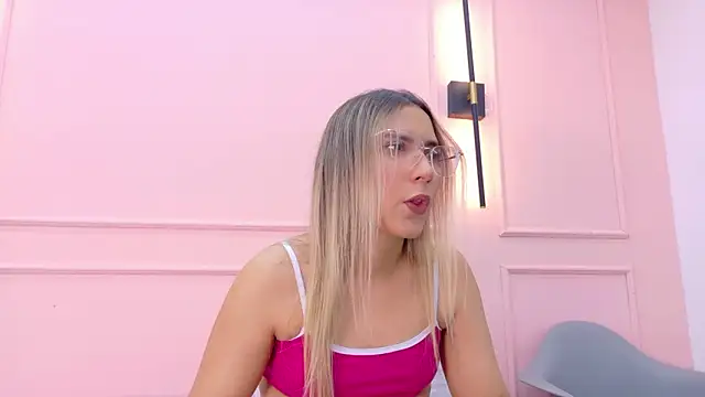 MaddieTease online show from February 2026 01:54:01 PM