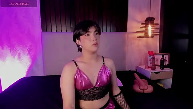 Creamy Angelo online show from November 2025 08:23:02 PM