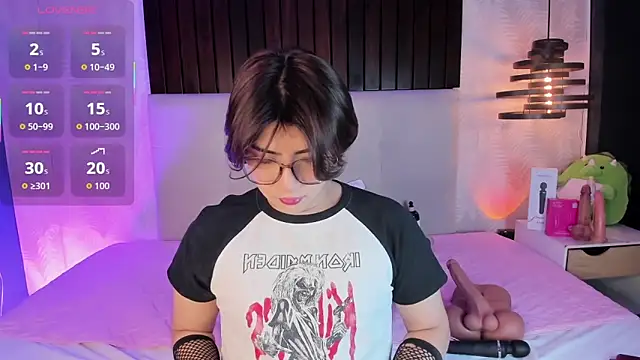 Creamy Angelo online show from February 2026 12:50:02 PM