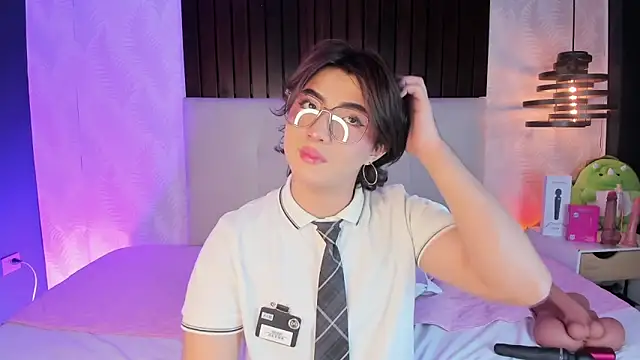 Creamy Angelo online show from February 2026 12:38:02 PM