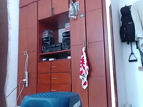 Snapshot of Diego__Barbarie__ chatting on October 2025 03:34:02 PM Diego Barbarie online show from October 2025 03:34:02 PM