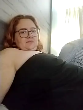 XEmoxkittyx online show from March 2026 06:54:01 PM