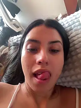 Snapshot of Victoria_alson chatting on June 2026 04:38:02 PM Victoria alson online show from June 2026 04:38:02 PM
