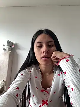 Victoria alson online show from May 2026 02:33:02 PM