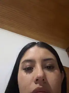 Victoria alson online show from April 2026 11:44:02 PM