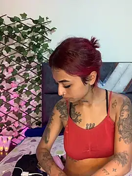 Snapshot of Dirty_isabella18 chatting on November 2025 07:47:01 PM Dirty isabella18 online show from November 2025 07:47:01 PM