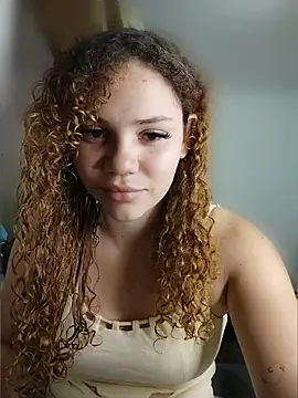 SirenRouge 69 online show from April 2026 07:54:02 PM