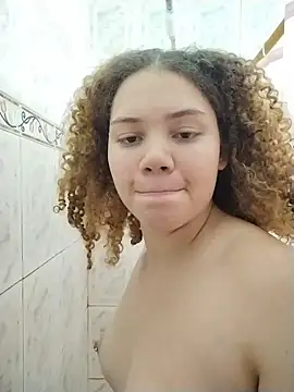 SirenRouge 69 online show from April 2026 11:22:02 PM