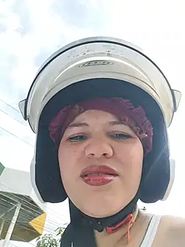 SirenRouge 69 online show from February 2026 07:32:02 PM