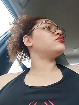 Snapshot of SirenRouge_69 chatting on December 2025 06:40:01 PM SirenRouge 69 online show from December 2025 06:40:01 PM