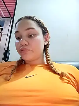 Snapshot of SirenRouge_69 chatting on September 2025 02:56:01 AM SirenRouge 69 online show from September 2025 02:56:01 AM