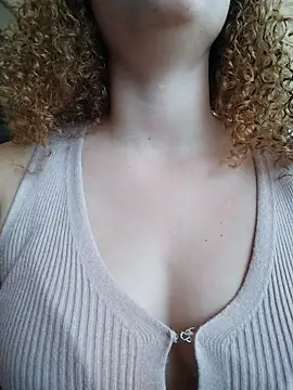 SirenRouge 69 online show from March 2026 09:08:02 PM