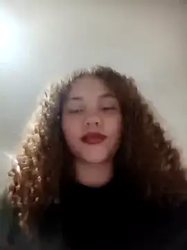 Snapshot of SirenRouge_69 chatting on October 2025 08:41:02 PM SirenRouge 69 online show from October 2025 08:41:02 PM