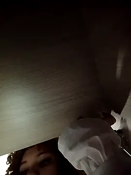 Snapshot of SirenRouge_69 chatting on November 2025 07:18:01 PM SirenRouge 69 online show from November 2025 07:18:01 PM