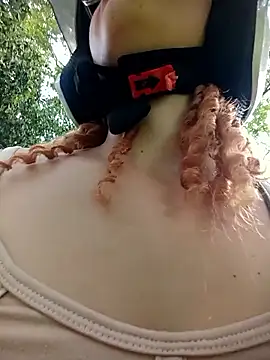 Snapshot of SirenRouge_69 chatting on October 2025 08:32:02 PM SirenRouge 69 online show from October 2025 08:32:02 PM