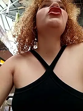 Snapshot of SirenRouge_69 chatting on September 2025 08:48:02 PM SirenRouge 69 online show from September 2025 08:48:02 PM