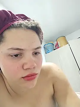 SirenRouge 69 online show from February 2026 09:06:02 PM