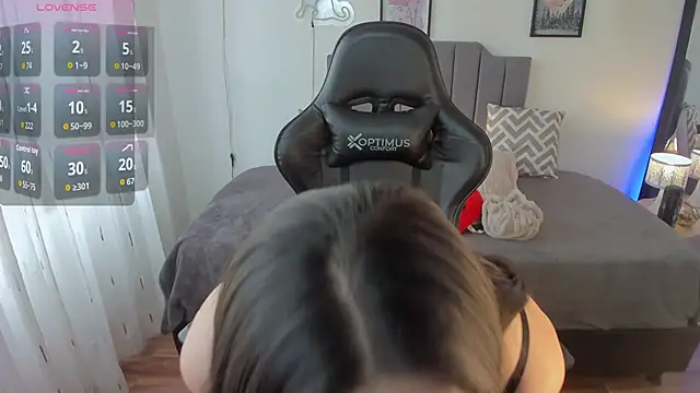 amaia monet online show from November 2025 08:12:01 PM