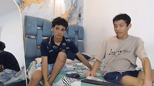 BEAUTY BOYS1 online show from March 2026 10:32:01 PM