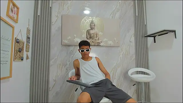 BEAUTY BOYS1 online show from January 2026 07:45:02 AM