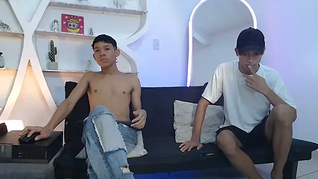 BEAUTY BOYS1 online show from October 2025 07:19:02 AM