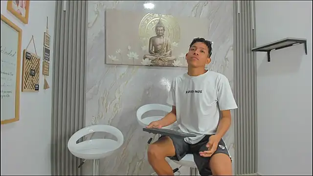 BEAUTY BOYS1 online show from January 2026 07:26:02 AM