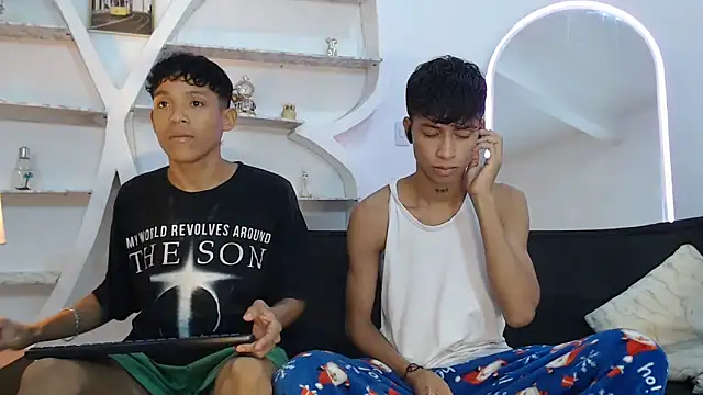 BEAUTY BOYS1 online show from September 2025 07:14:02 AM