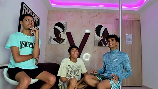 BEAUTY BOYS1 online show from March 2026 01:34:02 PM