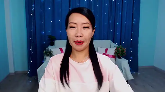 LiaPak online show from September 2025 11:59:01 PM