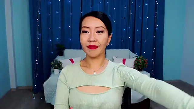 LiaPak online show from September 2025 11:59:01 PM