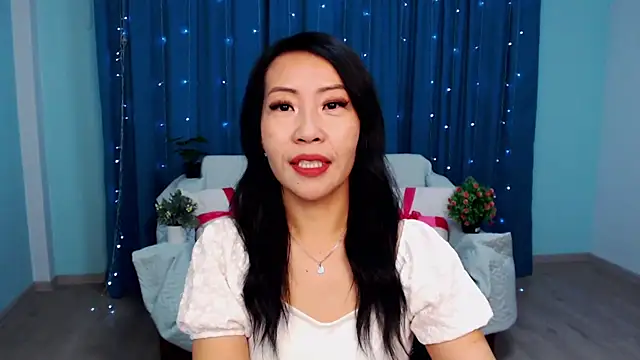 LiaPak online show from September 2025 01:00:02 AM