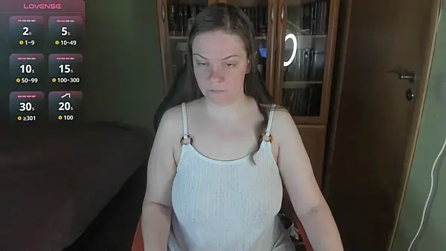 MiaLores online show from June 2026 09:43:02 AM