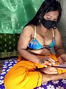 Mistompa24 online show from April 2026 09:38:01 AM