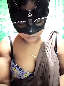 Snapshot of Mistompa24 chatting on November 2025 05:11:02 AM Mistompa24 online show from November 2025 05:11:02 AM