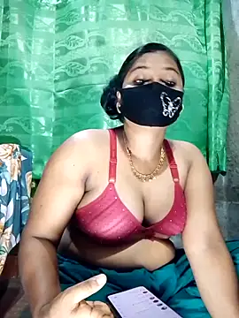 Mistompa24 online show from May 2026 03:21:01 AM