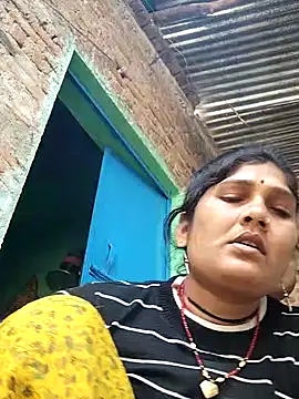 Rakhi j online show from November 2025 04:49:02 AM